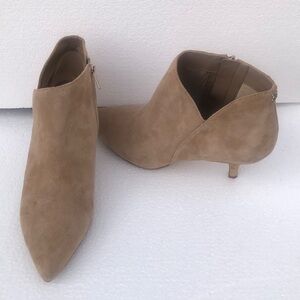 Suede Sam Edelman taupe or camel booties size 9